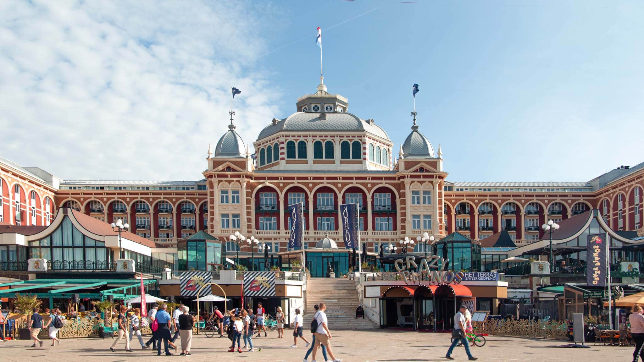 The Boulevard at The Hague's beach