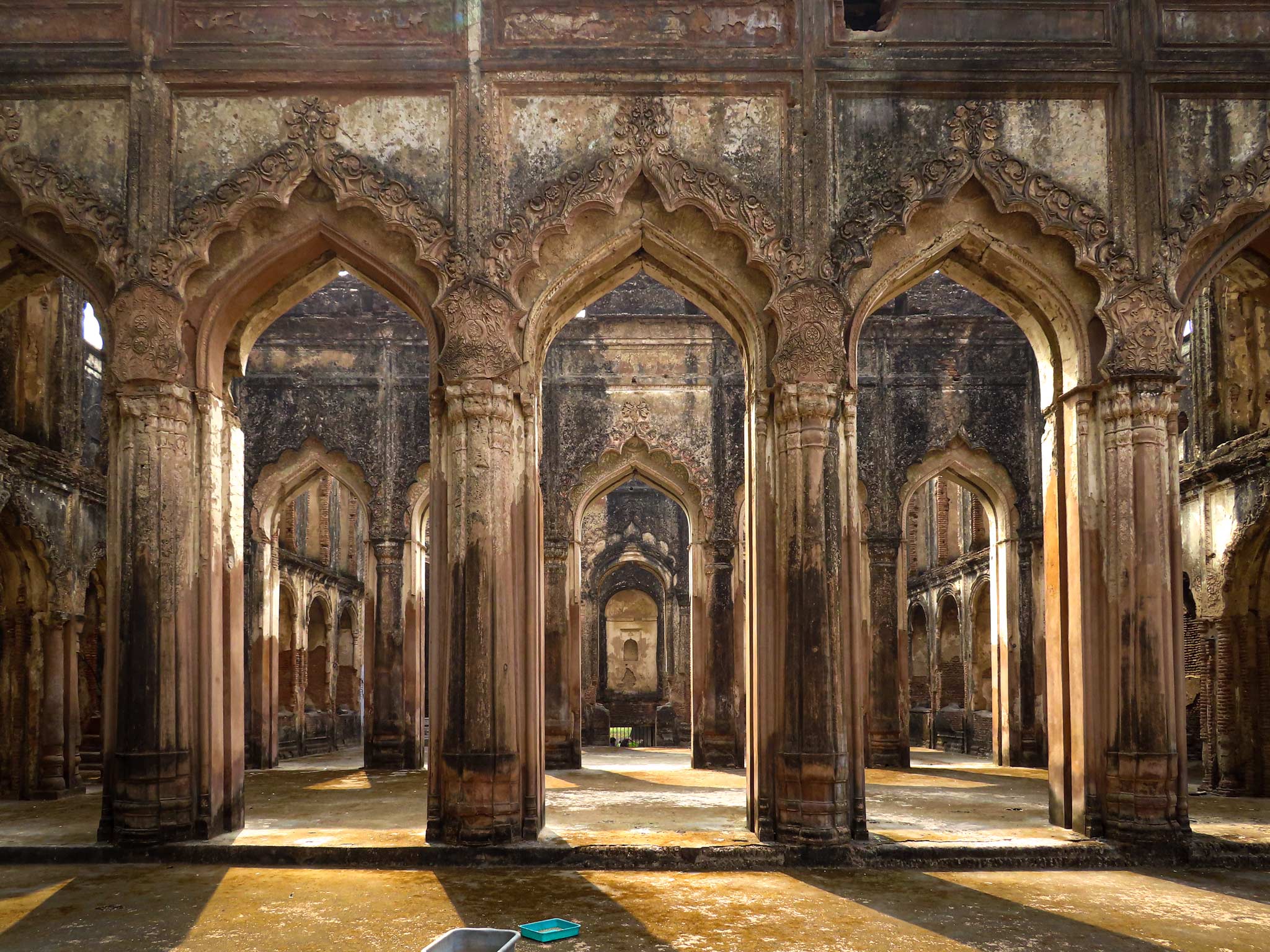 An abandoned collection of arches in The Residency park, Lucknow